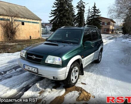 Зеленый Сузуки Витара, объемом двигателя 2 л и пробегом 240 тыс. км за 2350 $, фото 1 на Automoto.ua