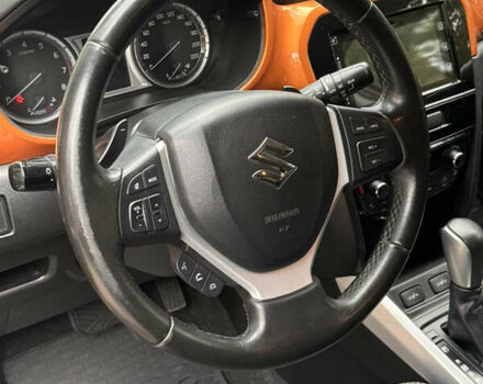 Помаранчевий Сузукі Вітара, об'ємом двигуна 1.59 л та пробігом 185 тис. км за 13800 $, фото 24 на Automoto.ua