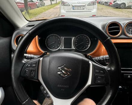 Помаранчевий Сузукі Вітара, об'ємом двигуна 1.59 л та пробігом 185 тис. км за 13800 $, фото 27 на Automoto.ua