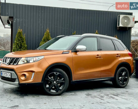 Оранжевый Сузуки Витара, объемом двигателя 1.37 л и пробегом 118 тыс. км за 16000 $, фото 3 на Automoto.ua