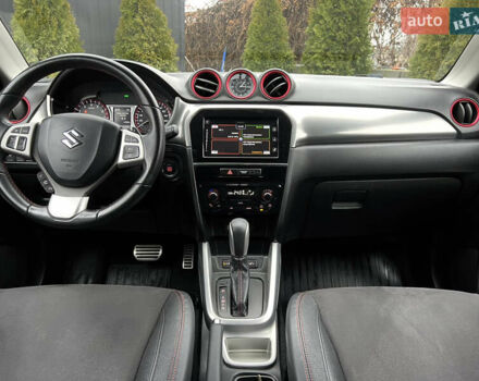 Оранжевый Сузуки Витара, объемом двигателя 1.37 л и пробегом 118 тыс. км за 16000 $, фото 23 на Automoto.ua