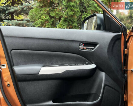 Помаранчевий Сузукі Вітара, об'ємом двигуна 1.37 л та пробігом 118 тис. км за 16400 $, фото 17 на Automoto.ua