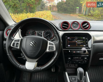 Помаранчевий Сузукі Вітара, об'ємом двигуна 1.37 л та пробігом 118 тис. км за 16400 $, фото 25 на Automoto.ua