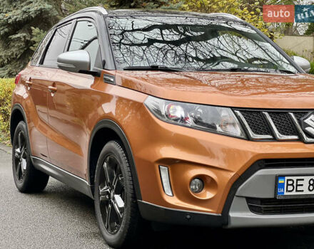 Помаранчевий Сузукі Вітара, об'ємом двигуна 1.37 л та пробігом 118 тис. км за 16400 $, фото 4 на Automoto.ua