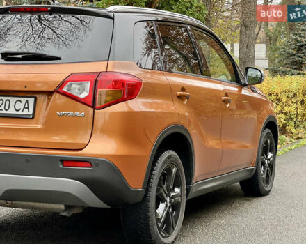 Помаранчевий Сузукі Вітара, об'ємом двигуна 1.37 л та пробігом 118 тис. км за 16400 $, фото 10 на Automoto.ua