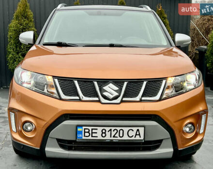 Оранжевый Сузуки Витара, объемом двигателя 1.37 л и пробегом 118 тыс. км за 16000 $, фото 4 на Automoto.ua