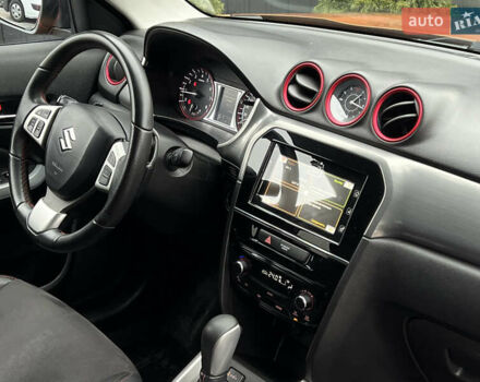 Оранжевый Сузуки Витара, объемом двигателя 1.37 л и пробегом 118 тыс. км за 16000 $, фото 27 на Automoto.ua