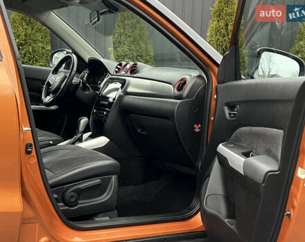 Оранжевый Сузуки Витара, объемом двигателя 1.37 л и пробегом 118 тыс. км за 16000 $, фото 25 на Automoto.ua