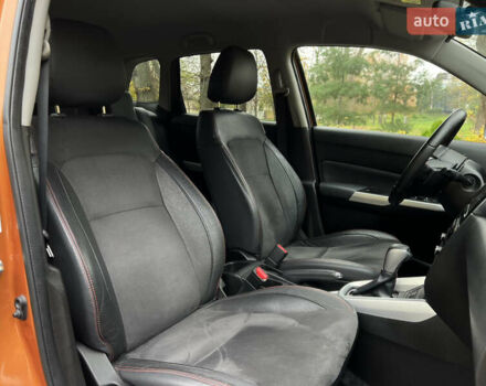 Помаранчевий Сузукі Вітара, об'ємом двигуна 1.37 л та пробігом 118 тис. км за 16400 $, фото 28 на Automoto.ua