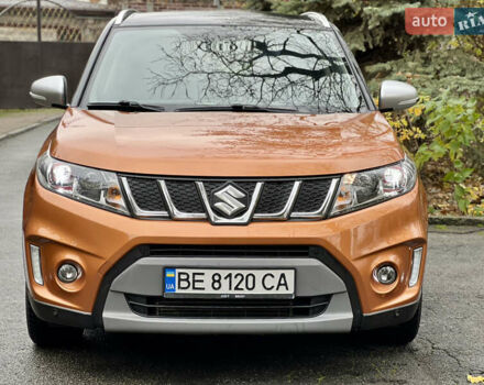 Помаранчевий Сузукі Вітара, об'ємом двигуна 1.37 л та пробігом 118 тис. км за 16400 $, фото 1 на Automoto.ua