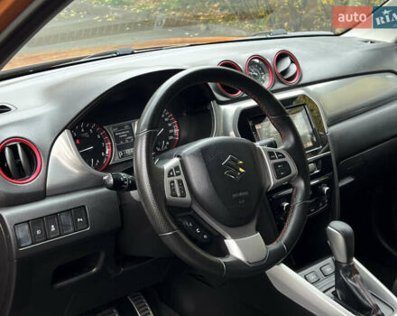 Помаранчевий Сузукі Вітара, об'ємом двигуна 1.37 л та пробігом 118 тис. км за 16400 $, фото 18 на Automoto.ua