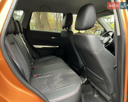 Помаранчевий Сузукі Вітара, об'ємом двигуна 1.37 л та пробігом 118 тис. км за 16400 $, фото 23 на Automoto.ua