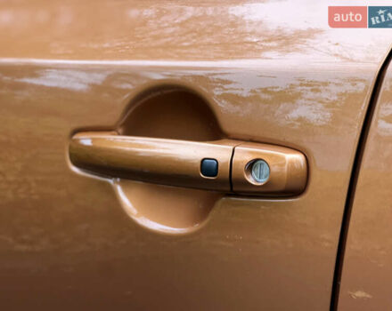 Помаранчевий Сузукі Вітара, об'ємом двигуна 1.37 л та пробігом 118 тис. км за 16400 $, фото 12 на Automoto.ua