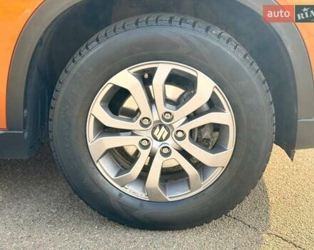 Помаранчевий Сузукі Вітара, об'ємом двигуна 1.59 л та пробігом 125 тис. км за 16200 $, фото 7 на Automoto.ua