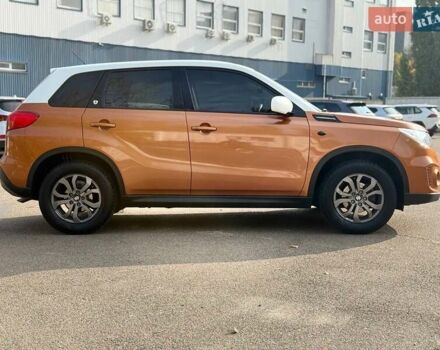 Помаранчевий Сузукі Вітара, об'ємом двигуна 1.59 л та пробігом 125 тис. км за 16200 $, фото 1 на Automoto.ua
