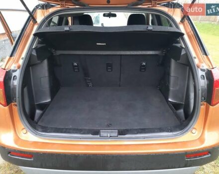 Помаранчевий Сузукі Вітара, об'ємом двигуна 1.59 л та пробігом 128 тис. км за 17200 $, фото 14 на Automoto.ua