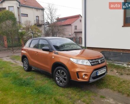 Помаранчевий Сузукі Вітара, об'ємом двигуна 1.59 л та пробігом 128 тис. км за 17200 $, фото 1 на Automoto.ua