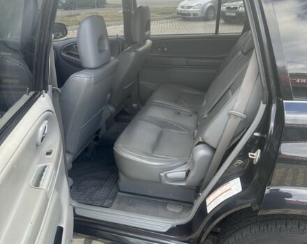 Черный Сузуки ХЛ7, объемом двигателя 2.7 л и пробегом 256 тыс. км за 7000 $, фото 6 на Automoto.ua