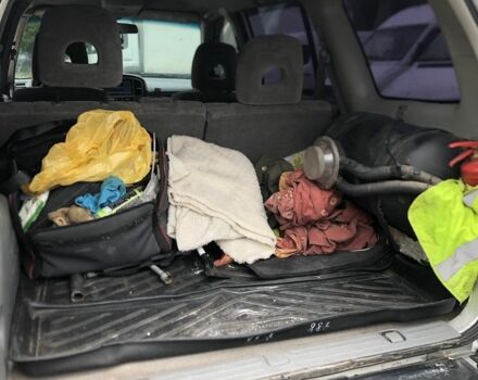 Серый Сузуки ХЛ7, объемом двигателя 2.7 л и пробегом 260 тыс. км за 4000 $, фото 14 на Automoto.ua