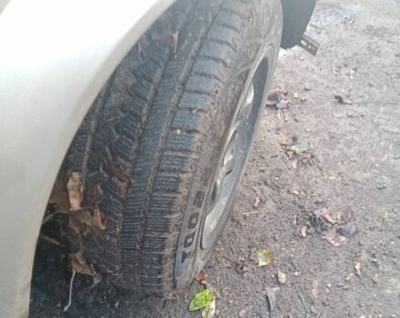 Серый Сузуки ХЛ7, объемом двигателя 2 л и пробегом 300 тыс. км за 2600 $, фото 2 на Automoto.ua