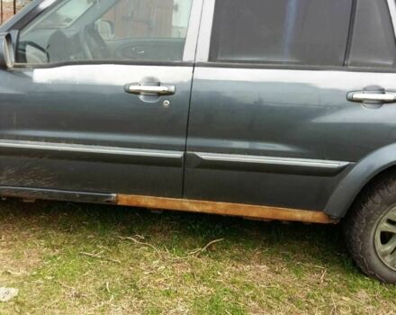 Серый Сузуки ХЛ7, объемом двигателя 2 л и пробегом 280 тыс. км за 5653 $, фото 6 на Automoto.ua