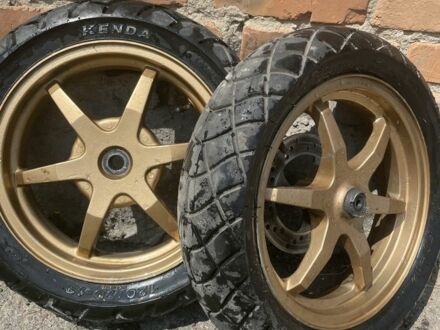 Сузукі ЗЗ 2009 у Вінниці на Automoto.ua Сузукі ЗЗ, об'ємом двигуна 0 л та пробігом 0 тис. км за 90 $, фото 1 на Automoto.ua