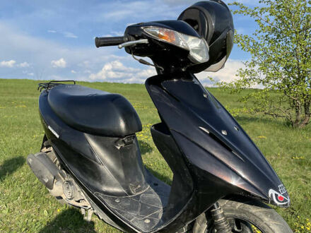 Сузукі Address 50 2012 у Шаргороде на Automoto.ua Чорний Сузукі Address 50, об'ємом двигуна 0.05 л та пробігом 700 тис. км за 410 $, фото 1 на Automoto.ua