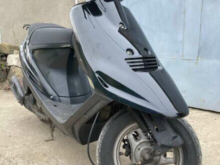 Сузукі Address V100 2002 у Одесі на Automoto.ua Чорний Сузукі Address V100, об'ємом двигуна 0 л та пробігом 88 тис. км за 520 $, фото 1 на Automoto.ua