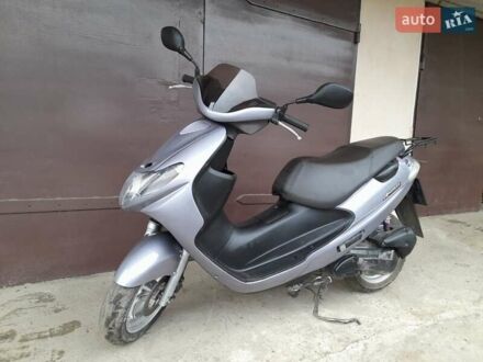 Сузуки Address V100 2001 в Новый Роздол на Automoto.ua Серый Сузуки Address V100, объемом двигателя 0 л и пробегом 10 тыс. км за 999 $, фото 1 на Automoto.ua