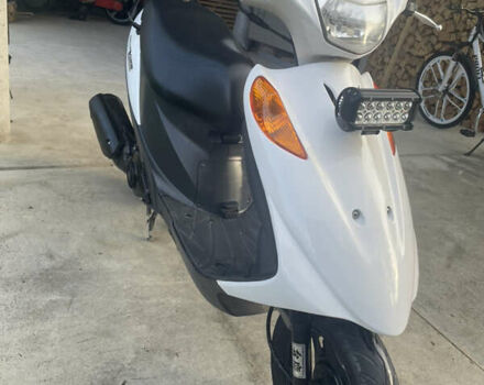 Белый Сузуки Address V125, объемом двигателя 0 л и пробегом 0 тыс. км за 1000 $, фото 7 на Automoto.ua