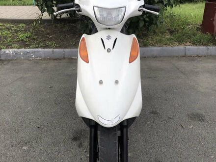 Сузукі Address V125 2013 у Любашевке на Automoto.ua Білий Сузукі Address V125, об'ємом двигуна 0.12 л та пробігом 33 тис. км за 900 $, фото 1 на Automoto.ua