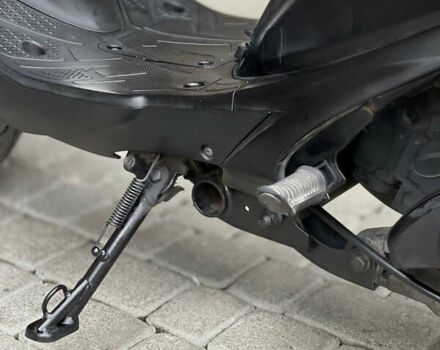 Фиолетовый Сузуки Address V125, объемом двигателя 0.12 л и пробегом 35 тыс. км за 1399 $, фото 12 на Automoto.ua