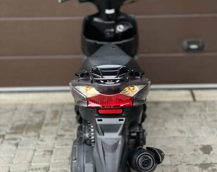 Фиолетовый Сузуки Address V125, объемом двигателя 0.12 л и пробегом 35 тыс. км за 1399 $, фото 4 на Automoto.ua