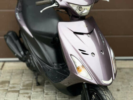 Фиолетовый Сузуки Address V125, объемом двигателя 0.12 л и пробегом 35 тыс. км за 1399 $, фото 1 на Automoto.ua