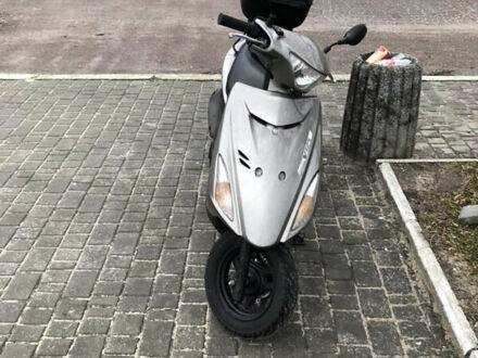 Сузукі Address V125 2010 у Одесі на Automoto.ua Сірий Сузукі Address V125, об'ємом двигуна 0.12 л та пробігом 30 тис. км за 1400 $, фото 1 на Automoto.ua