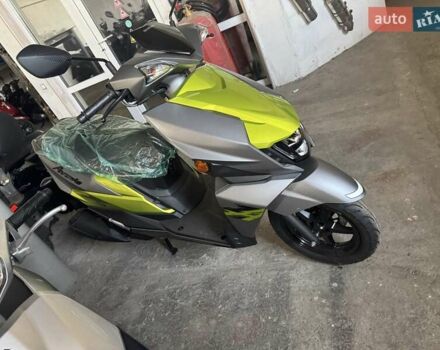 Білий Сузукі Avenis 150, об'ємом двигуна 0 л та пробігом 1 тис. км за 2400 $, фото 1 на Automoto.ua