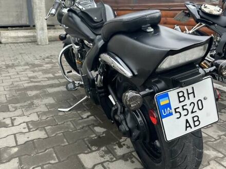 Сузукі Boulevard C50 2006 у Измаиле на Automoto.ua Чорний Сузукі Boulevard C50, об'ємом двигуна 0 л та пробігом 38 тис. км за 4850 $, фото 1 на Automoto.ua