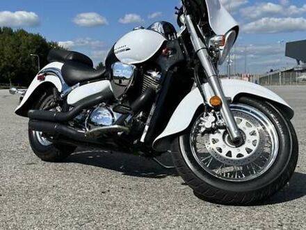 Сузукі Boulevard C90 2016 у Львові на Automoto.ua Білий Сузукі Boulevard C90, об'ємом двигуна 0.81 л та пробігом 15 тис. км за 8500 $, фото 1 на Automoto.ua