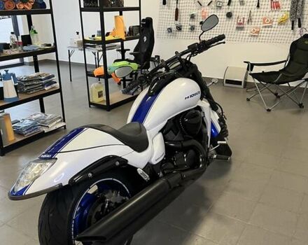 Белый Сузуки Boulevard M109R, объемом двигателя 1.8 л и пробегом 11 тыс. км за 15000 $, фото 21 на Automoto.ua