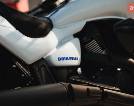 Белый Сузуки Boulevard M109R, объемом двигателя 0 л и пробегом 4 тыс. км за 19999 $, фото 3 на Automoto.ua