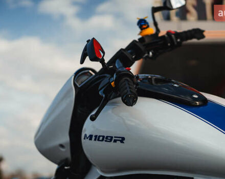 Белый Сузуки Boulevard M109R, объемом двигателя 0 л и пробегом 4 тыс. км за 19999 $, фото 9 на Automoto.ua