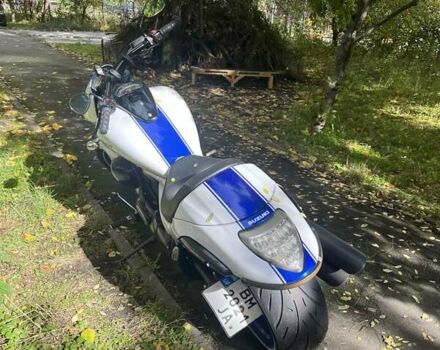 Белый Сузуки Boulevard M109R, объемом двигателя 1.8 л и пробегом 11 тыс. км за 15000 $, фото 20 на Automoto.ua