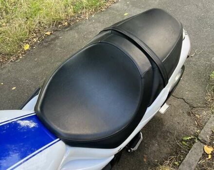 Белый Сузуки Boulevard M109R, объемом двигателя 1.8 л и пробегом 11 тыс. км за 15000 $, фото 7 на Automoto.ua