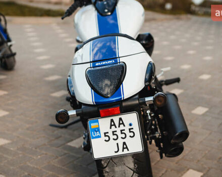 Белый Сузуки Boulevard M109R, объемом двигателя 0 л и пробегом 4 тыс. км за 19999 $, фото 11 на Automoto.ua