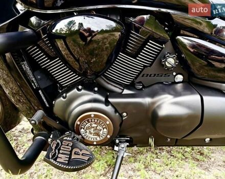 Сузуки Boulevard M109R, объемом двигателя 0 л и пробегом 9 тыс. км за 25000 $, фото 4 на Automoto.ua