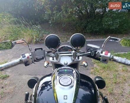 Черный Сузуки Boulevard M50, объемом двигателя 0.4 л и пробегом 30 тыс. км за 4600 $, фото 3 на Automoto.ua