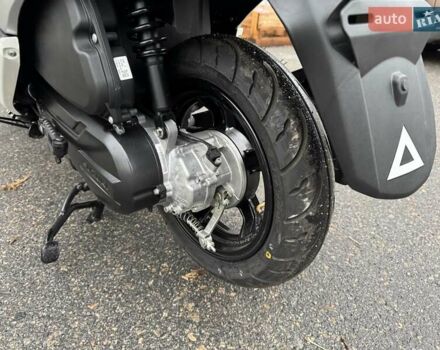 Сузуки Burgman 125, объемом двигателя 0 л и пробегом 1 тыс. км за 2600 $, фото 9 на Automoto.ua