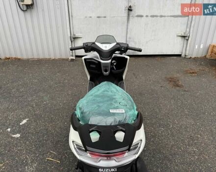 Сузуки Burgman 125, объемом двигателя 0 л и пробегом 1 тыс. км за 2600 $, фото 7 на Automoto.ua