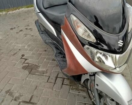 Серый Сузуки Burgman 125, объемом двигателя 0 л и пробегом 24 тыс. км за 590 $, фото 8 на Automoto.ua