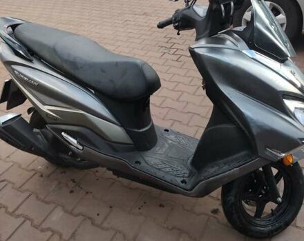 Серый Сузуки Burgman 125, объемом двигателя 0.13 л и пробегом 23 тыс. км за 1700 $, фото 1 на Automoto.ua